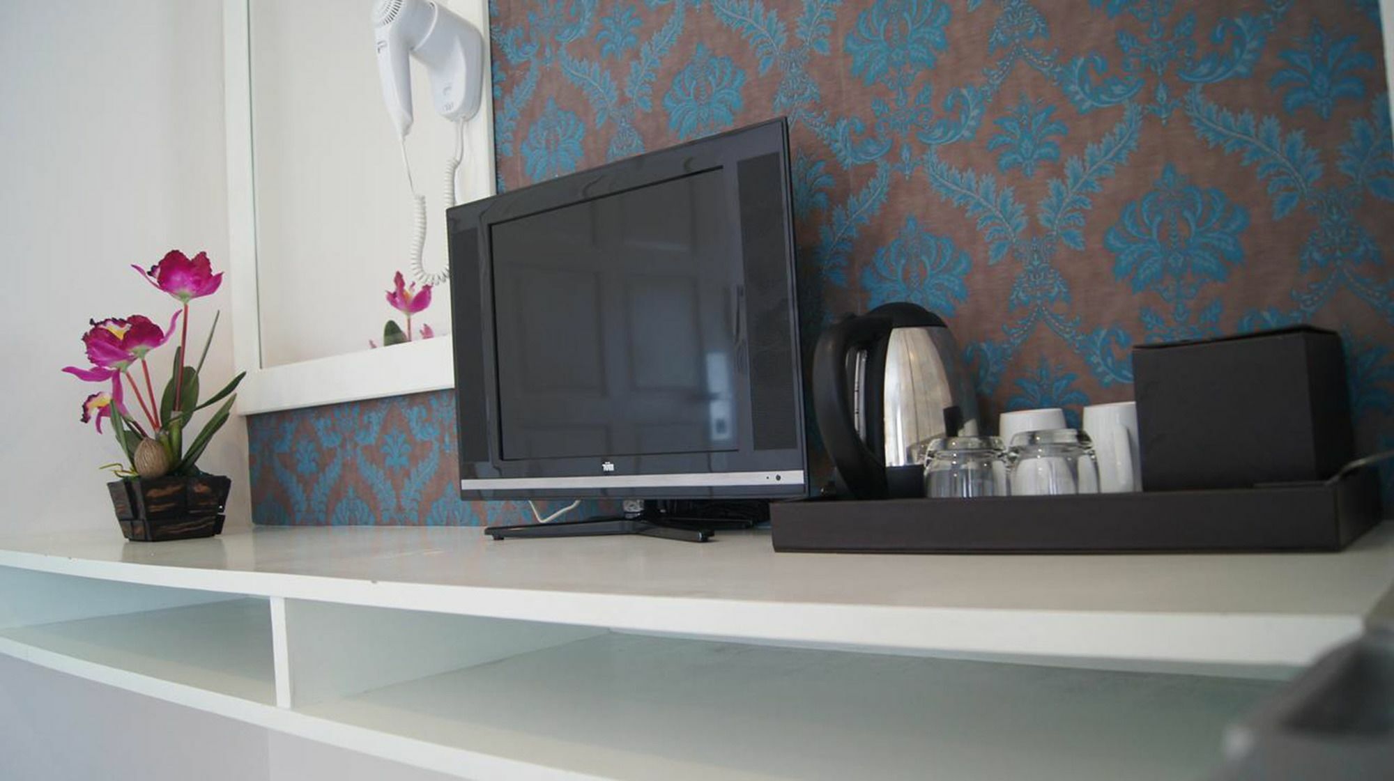 J Sweet Dream Boutique Hotel Phuket Patong Экстерьер фото